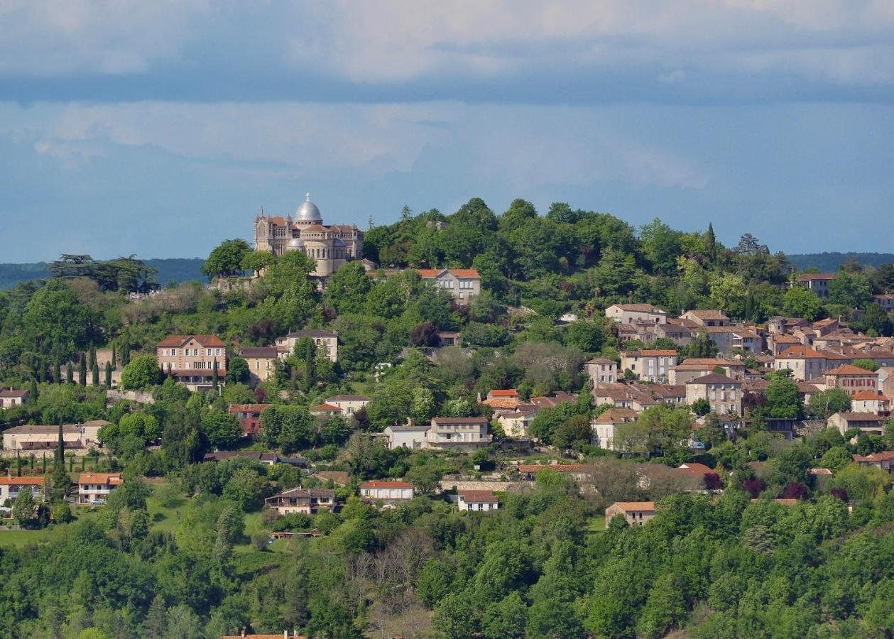 Penne-dʼAgenais La Bastide Portoly B&B "Pruneaux" מראה חיצוני תמונה